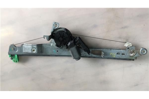 Recambio de elevalunas electrico delantero izquierdo para renault scenic ii (jm)(2003) 1.5 dci (jm0f) referencia OEM IAM   