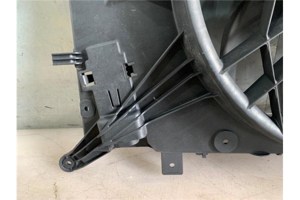 Recambio de electroventilador para volvo xc70 2.4 d5 xc awd referencia OEM IAM 30680547 30680513 30647253 , VOLVO | 8649634 , VO