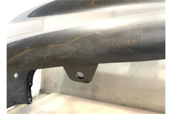 Recambio de paragolpes delantero para hyundai h-1 furgón 2.5 td referencia OEM IAM 865104A000  