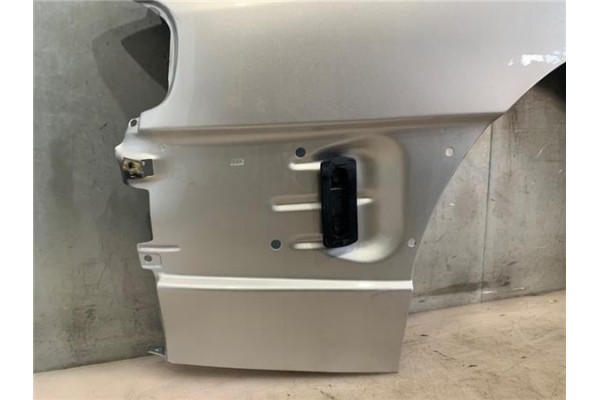Recambio de aleta delantero izquierda para seat cordoba berlina (6k2) 1.9 tdi referencia OEM IAM 6K0821021B 6K0821021 