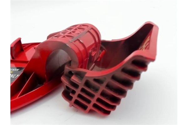 Recambio de tapa exterior combustible para hyundai getz (tb) 1.1 básico referencia OEM IAM 695101C000  