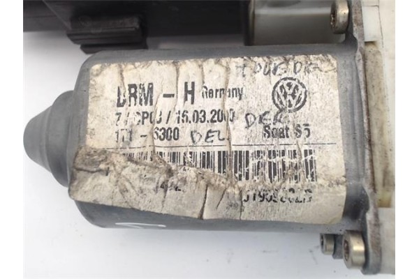 Recambio de motor elevalunas delantero derecho para seat toledo (1m2) referencia OEM IAM (1J1959802D)  