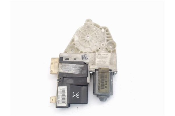 Recambio de motor elevalunas delantero derecho para peugeot 307 (s1) referencia OEM IAM (9681587180) (965496-100) 