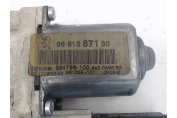 Recambio de motor elevalunas delantero derecho para peugeot 307 (s1) referencia OEM IAM (9681587180) (965496-100) 