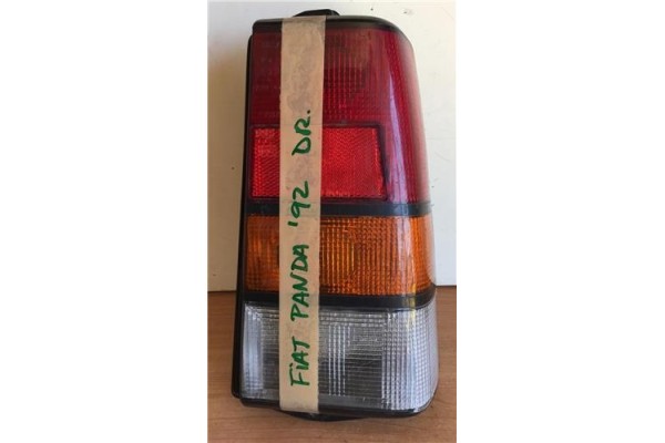Recambio de piloto trasero derecho para fiat i panda (141) 0.8 34 referencia OEM IAM 0355401  