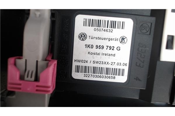 Recambio de elevalunas electrico delantero derecho para volkswagen passat berlina (3c2) 2.0 tdi 16v referencia OEM IAM 1K0959792