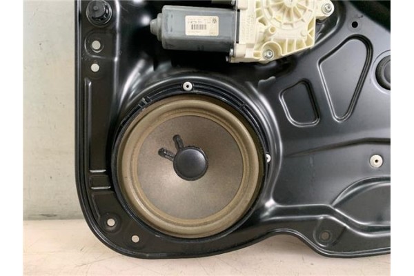 Recambio de elevalunas electrico trasero derecho para volkswagen passat berlina (3c2) 2.0 tdi 16v referencia OEM IAM 1K0959704F 