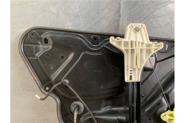 Recambio de elevalunas electrico trasero derecho para volkswagen passat berlina (3c2) 2.0 tdi 16v referencia OEM IAM 1K0959704F 