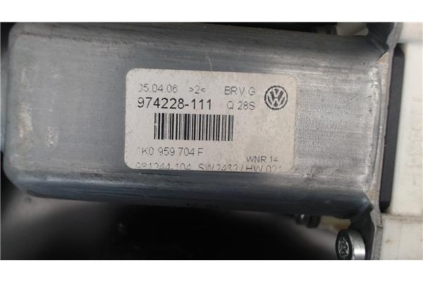 Recambio de elevalunas electrico trasero derecho para volkswagen passat berlina (3c2) 2.0 tdi 16v referencia OEM IAM 1K0959704F 