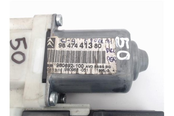 Recambio de motor elevalunas delantero derecho para citroen c4 berlina referencia OEM IAM (9647441380) (996388-103) 