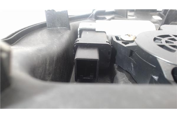Recambio de elevalunas electrico delantero derecho para mazda 2 (b2w) 1.6 referencia OEM IAM G22C5958XA DD105897XB G22C5958X , M