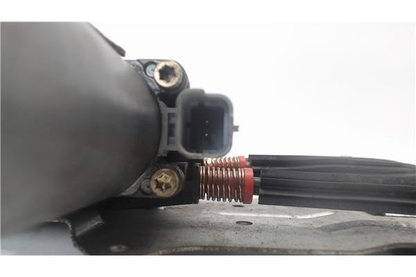 Recambio de elevalunas electrico delantero derecho para citroen xsara picasso referencia OEM IAM   