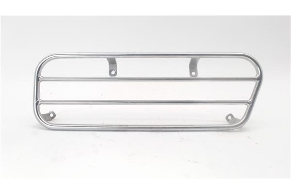 Recambio de refuerzo paragolpes trasero para nissan terrano ii (r20) 2.7 td 4wd referencia OEM IAM   