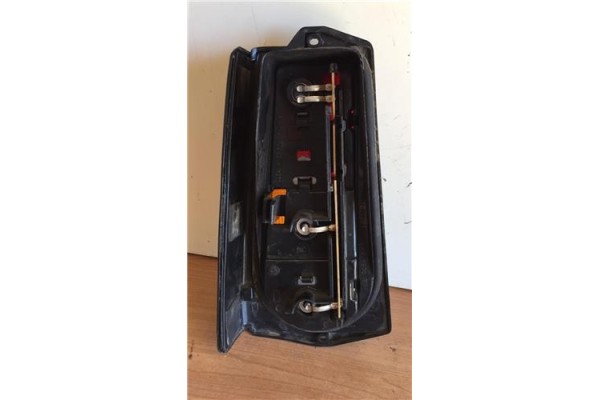 Recambio de piloto trasero derecho para fiat i panda (141) 0.8 34 referencia OEM IAM 0355401  