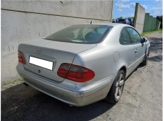 mercedes-benz clk (bm 208) coupe del año 2003