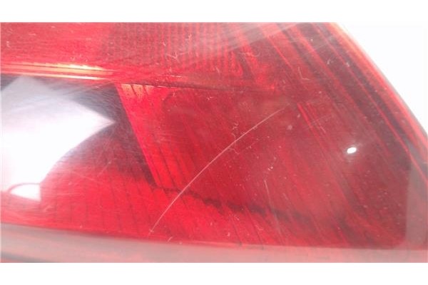 Recambio de piloto trasero izquierdo para renault megane ii berlina 5p referencia OEM IAM 8200413214 89038181 