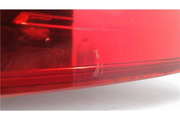 Recambio de piloto trasero derecho para renault megane ii berlina 5p referencia OEM IAM 8200413216 89038182  Recambio de piloto trasero derecho para renault megane ii berlina 5p referencia OEM IAM 8200413216 89038182