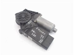 Recambio de motor elevalunas delantero derecho para volkswagen passat berlina (3b3) referencia OEM IAM (0130821694) (101434-203)
