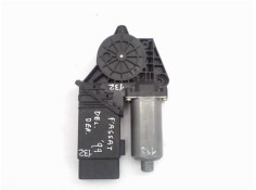 Recambio de motor elevalunas delantero derecho para volkswagen passat berlina (3b3) referencia OEM IAM (0130821694) (101434-203)