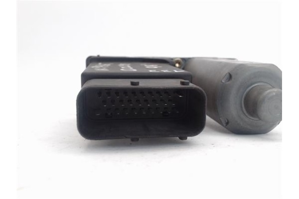 Recambio de motor elevalunas delantero derecho para volkswagen passat berlina (3b2) referencia OEM IAM (0130821694) (101434-203)