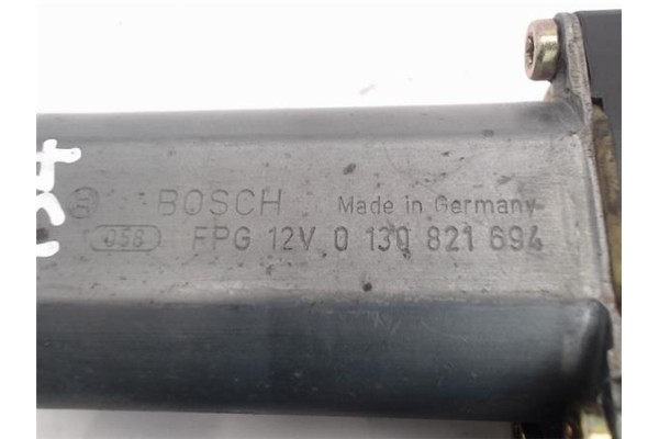 Recambio de motor elevalunas delantero derecho para volkswagen passat berlina (3b3) referencia OEM IAM (0130821694) (101434-203)