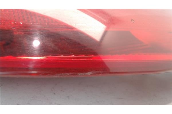 Recambio de piloto trasero izquierdo para renault megane ii berlina 5p referencia OEM IAM 8200413214 89397354 