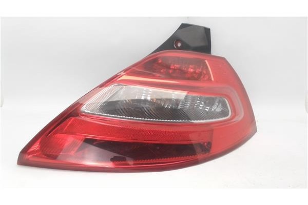 Recambio de piloto trasero derecho para renault megane ii berlina 5p referencia OEM IAM 8200413216 89038182 