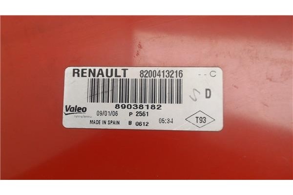 Recambio de piloto trasero derecho para renault megane ii berlina 5p referencia OEM IAM 8200413216 89038182 