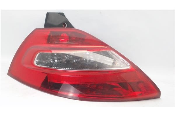 Recambio de piloto trasero izquierdo para renault megane ii berlina 5p referencia OEM IAM 8200413214 89038181 