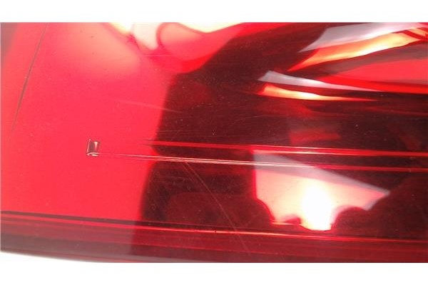 Recambio de piloto trasero izquierdo para renault megane ii berlina 5p referencia OEM IAM 8200413214 89038181 