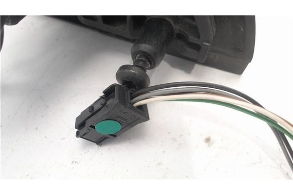 Recambio de retrovisor electrico izquierdo para peugeot 307 berlina (s2) referencia OEM IAM 96347726  