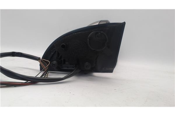 Recambio de retrovisor electrico derecho para peugeot 307 berlina (s2) referencia OEM IAM 96347726  