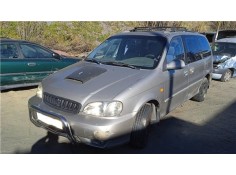 kia carnival del año 2000