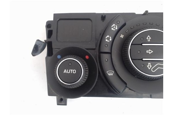 Recambio de mandos climatizador para peugeot 3008 1.6 hdi referencia OEM IAM 96738322xt 400017008 