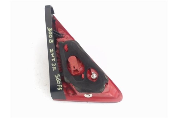 Recambio de piloto porton trasero derecho para peugeot 3008 1.6 hdi referencia OEM IAM 6351HE FP1798 