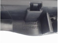 Recambio de manilla int. puerta trasero izquierda para peugeot 3008 1.6 hdi referencia OEM IAM 9683446177 9683446877 