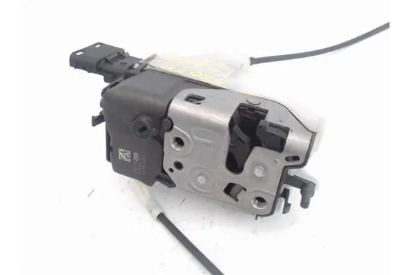 Recambio de cierre electromagnetico trasero derecho para peugeot 3008 1.6 hdi referencia OEM IAM a04111 1431m131214 