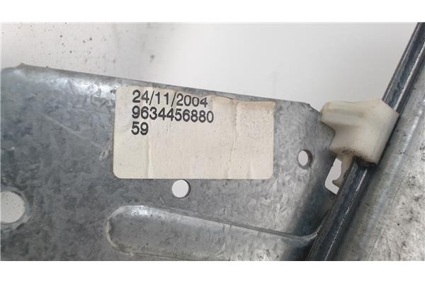 Recambio de mecanismo elevalunas delantero derecho para peugeot 307 break / sw (s1) referencia OEM IAM 9634456880  