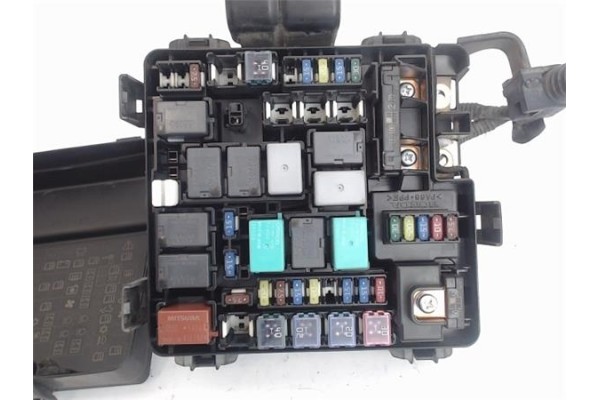 Recambio de caja fusibles/rele para honda fr-v (be) 2.0 comfort referencia OEM IAM 38200SJDG02  