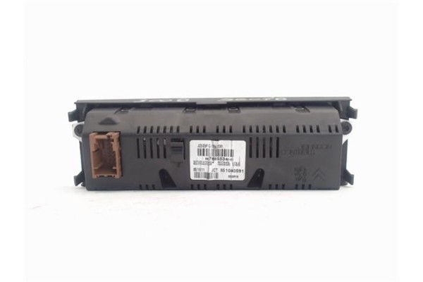 Recambio de reloj horario para peugeot 3008 1.6 hdi referencia OEM IAM 2238818  