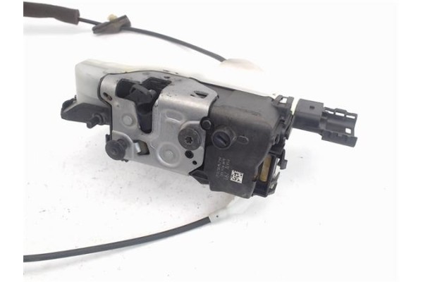 Recambio de cierre electromagnetico delantero izquierdo para peugeot 3008 1.6 hdi referencia OEM IAM a04100  