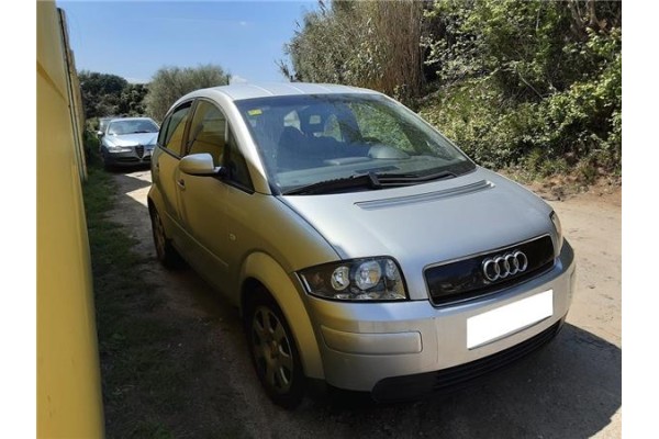 audi a2 (8z) del año 2001