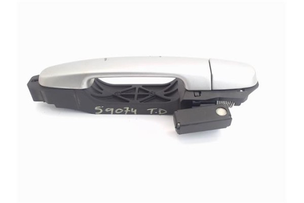 Recambio de maneta exterior trasero derecha para toyota avensis berlina (t22) 2.0 vvt-i referencia OEM IAM 6921105903  