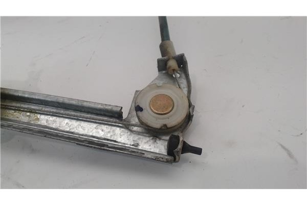Recambio de mecanismo elevalunas trasero derecho para citroen xsara picasso referencia OEM IAM 9637090880  