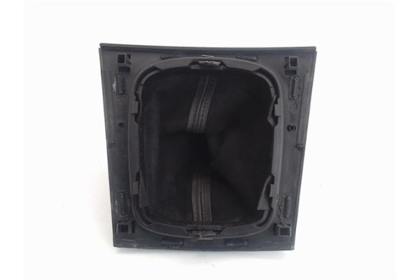 Recambio de pomo palanca cambio para audi a3 (8p1) 2.0 tdi 16v referencia OEM IAM 8E1713141AAMMW 8P1713118A 1KT 