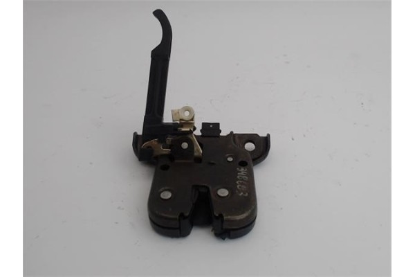 Recambio de cierre electromagnetico porton para audi a3 (8p1) 2.0 tdi 16v referencia OEM IAM 8p3827469a  