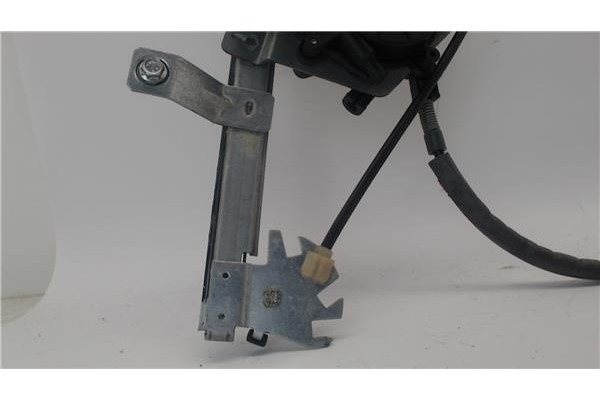 Recambio de mecanismo elevalunas delantero izquierdo para peugeot partner (s1) referencia OEM IAM D239805454500008  