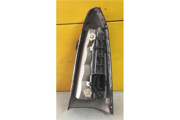 Recambio de piloto trasero izquierdo para opel astra g caravan 1.6 comfort referencia OEM IAM 393033  