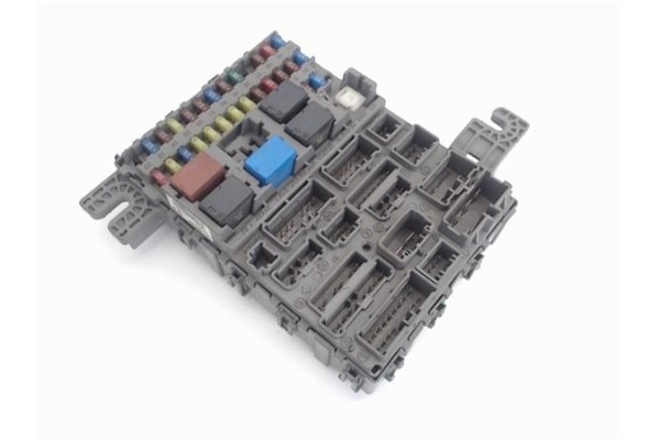 Recambio de caja fusibles/rele para honda fr-v (be) 2.0 comfort referencia OEM IAM SJDG020 G2007001 