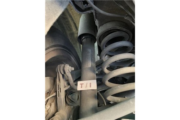 Recambio de amortiguador trasero izquierdo para bmw serie 1 berlina 5p (f20) 2.0 116d referencia OEM IAM 37126861777  